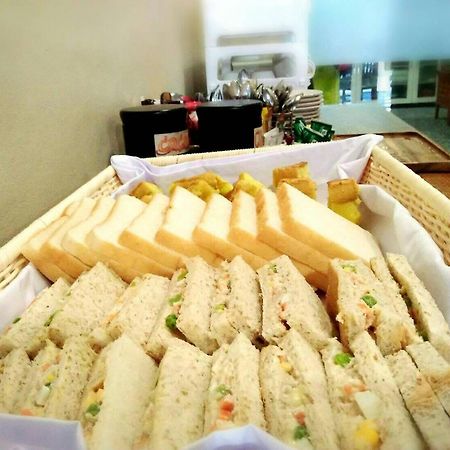 The Guest Hotel Krabi town Εξωτερικό φωτογραφία