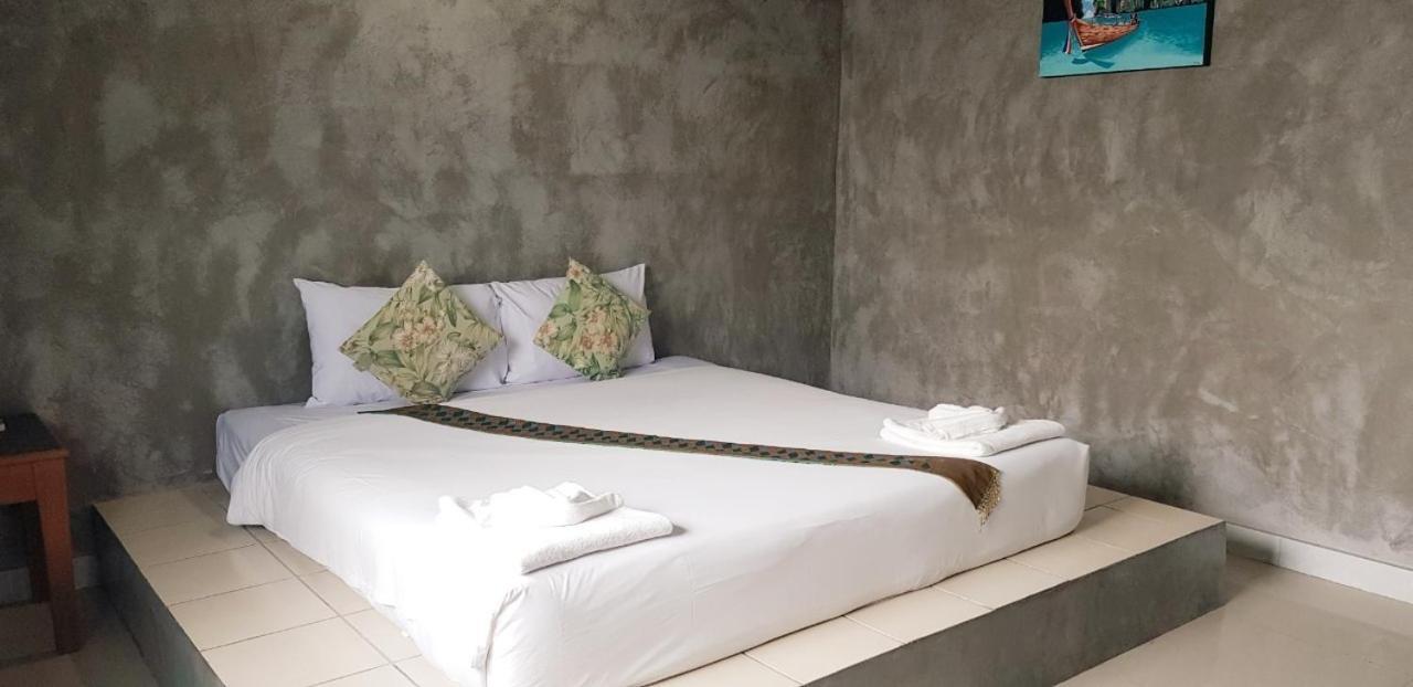 The Guest Hotel Krabi town Εξωτερικό φωτογραφία